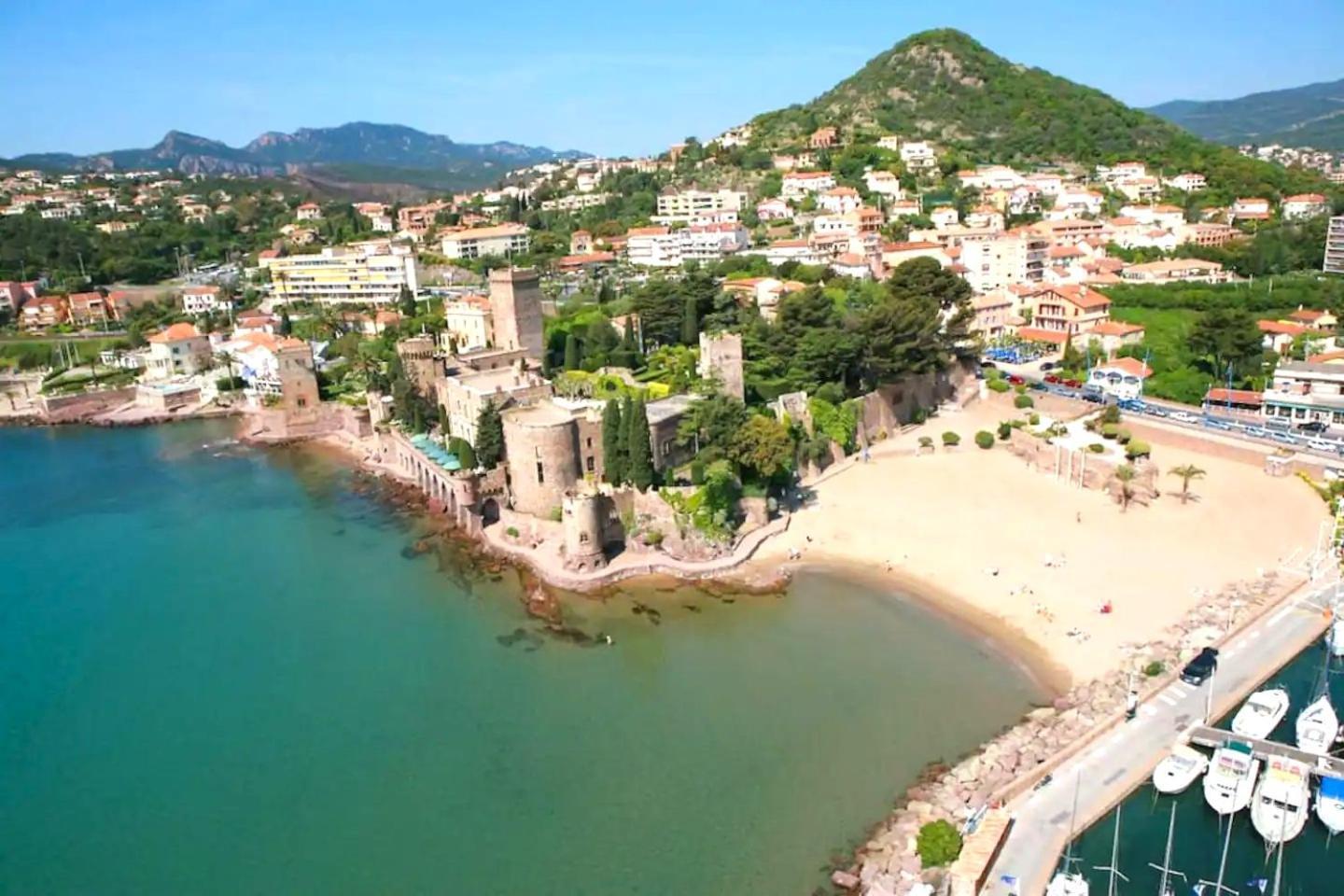 Ginkgo Studio - Piscine, Proche De La Mer, Golf, Wifi Мандельё-ла-Напуль Экстерьер фото